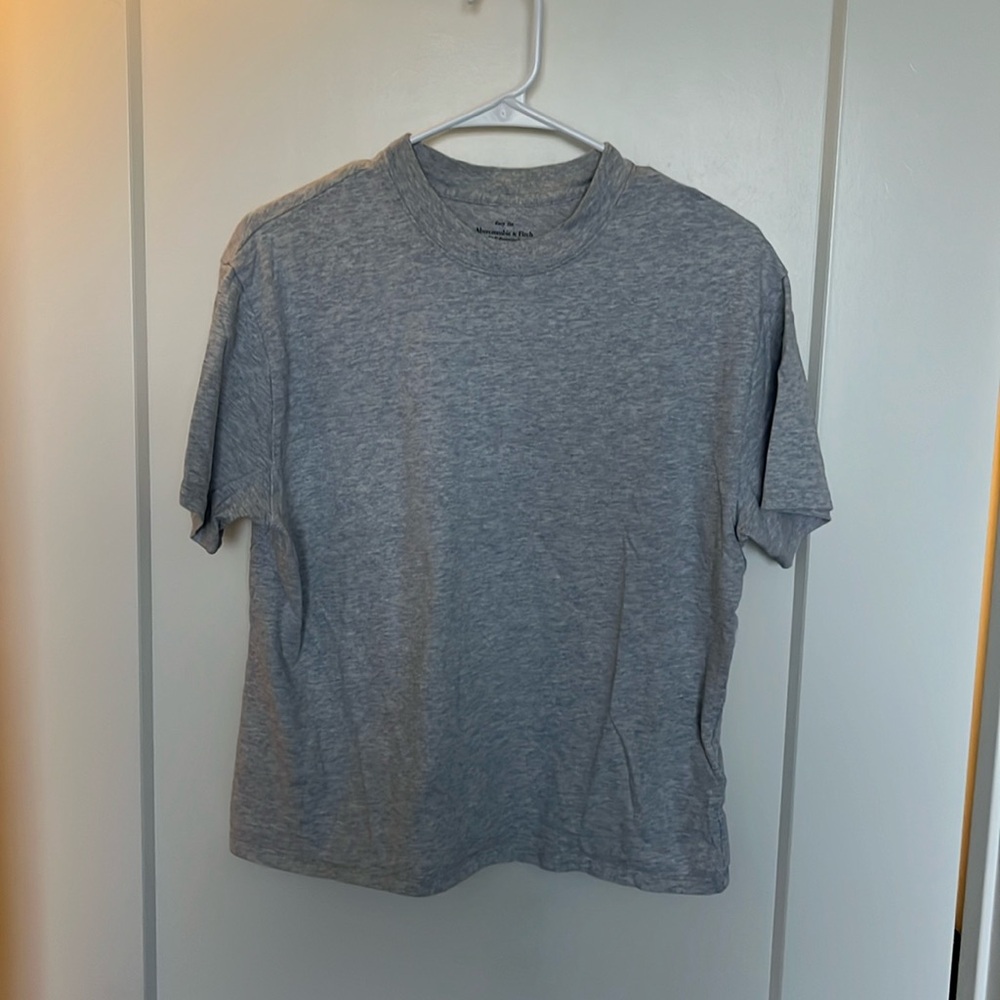 A&f essential easy tee